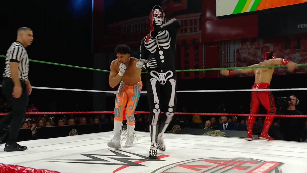 La Parka is having some fun out here at Worlds Collide! 😂 WATCH HERE: