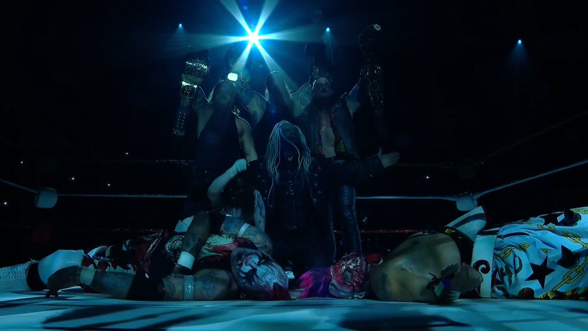 MESSAGE. SENT. The Wyatt Sicks just DESTROYED the Lucha Libre AAA Worldwide World Tag Team Champions at Worlds Collide! 😱 WATCH HERE: