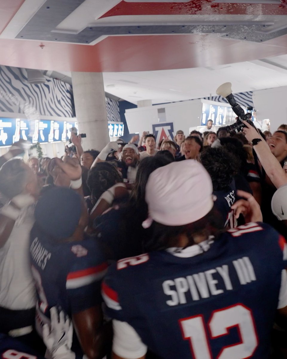 WINNING LOCKER ROOM.