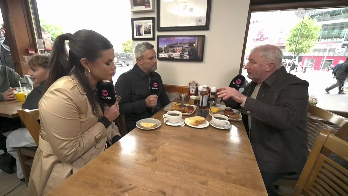 "He knows the moment he takes on the owner, it's a battle he's never winning" Ally McCoist and Darren Fletcher discuss Ange Postecoglou taking over from Nuno Espirito Santo at Nottingham Forest 👀 🎙️ Becky Ives | 📺 TNT Sports & discovery+ UK