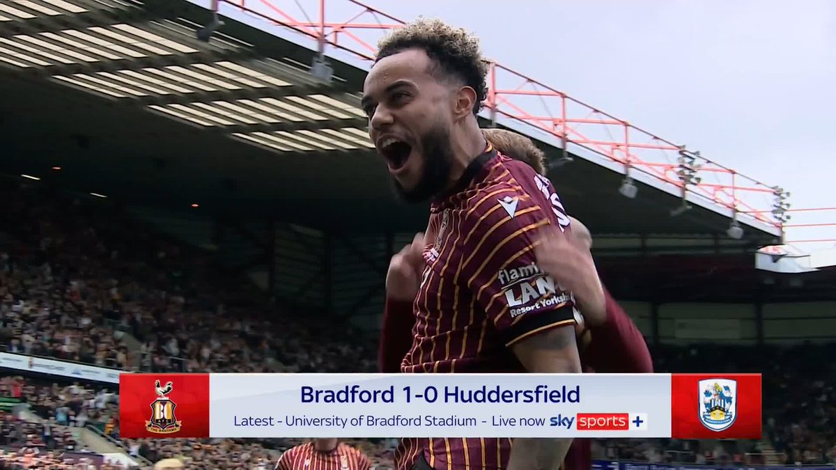 Bobby Pointon puts Bradford in front in the West Yorkshire derby 🚨