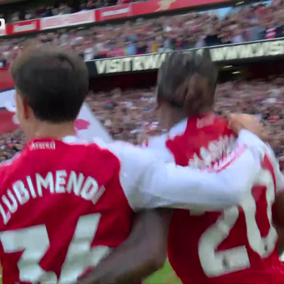 What a way to score your first for Arsenal 😲🚀 📺 Stream #ARSNFO on DStv: #SSPremierLeague