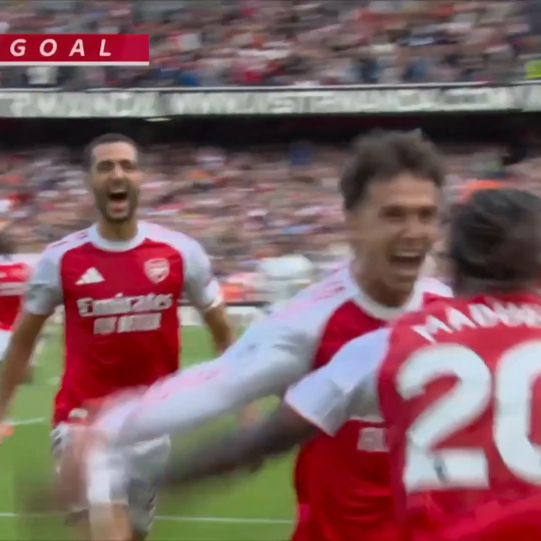 Martin Zubimendi's goal belongs in a museum 🎨 (via NBC Sports Soccer)