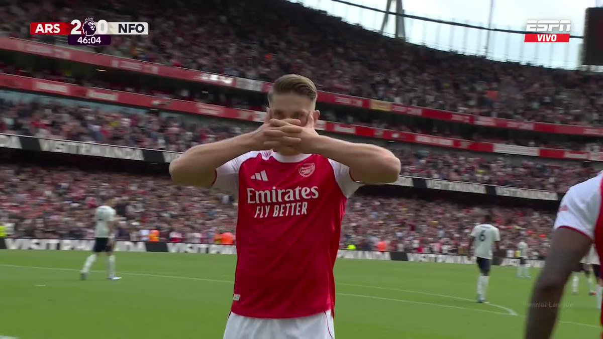 ¡ATENCIÓN AL NUEVO HIT! Gyokeres marcó el 2-0 del Arsenal ante Forest y el Bambino lo cantó ¡al ritmo de Lali! 📺 Mirá la Premier League por #DisneyPlus Plan Premium