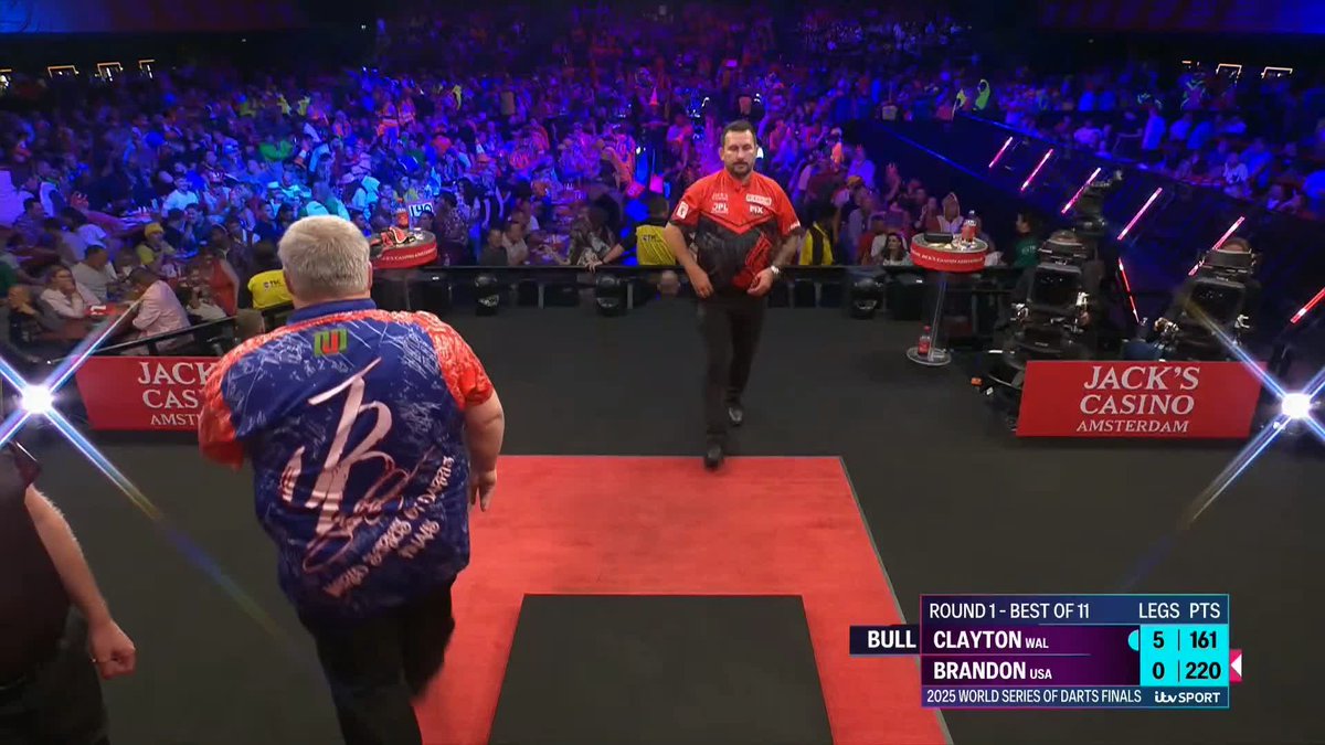 CLAYTON WHITEWASHES BRANDON! A ruthless display from Jonny Clayton sees him thrash USA's Jason Brandon 6-0! 📺 #WSODFinals | R1