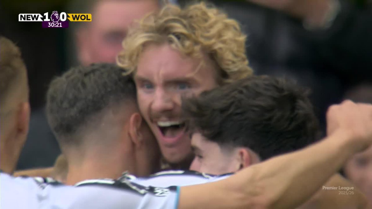 🤯🇩🇪 Nick Woltemade tardó solo 29 MINUTOS en debutar con gol con la casaca del Newcastle y por Premier League. Recordemos que al lungo de 1.98m lo pagaron ¡85 MILLONES DE EUROS! 💰