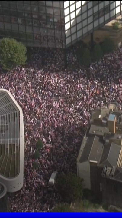 110.000 manifestants réunis à Londres à l'appel du militant d'extrême droite Tommy Robinson
