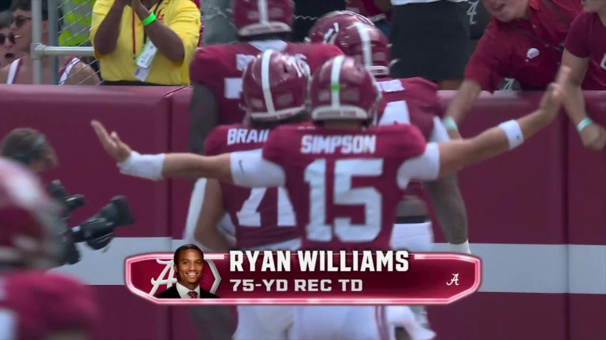 "RAZZLE-DAZZLE, ROLL TIDE!" What a play from Ryan Williams and Alabama 🐘