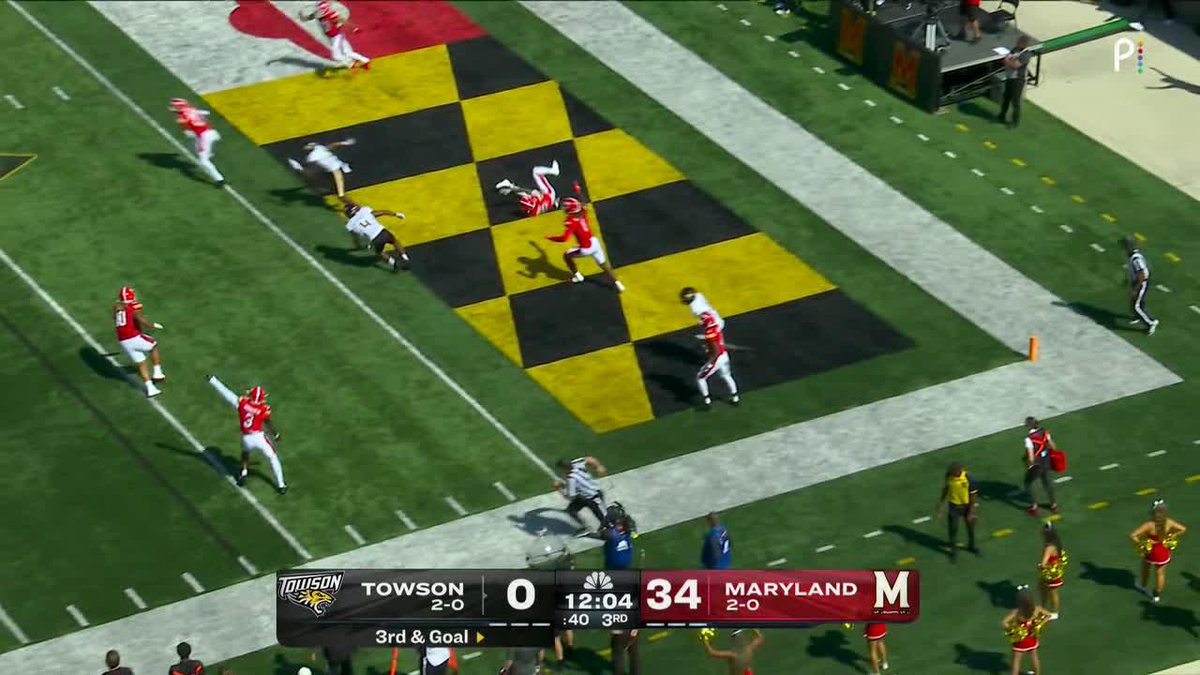 💯 yards to the house from LAKHI .M ROLAND Only the 4th time in Maryland history — first since Tom Brown vs. Virginia in 1962.