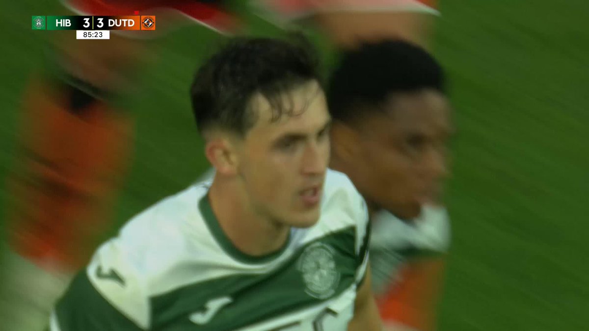 It's 3-3! 😱 Dundee United down to 10 men and Jamie McGrath equalises for Hibernian Football Club to set up a grandstand finish 👀 𝑃𝑟𝑒𝑠𝑒𝑛𝑡𝑒𝑑 𝑏𝑦 SBK | 18+ | 𝑃𝑙𝑒𝑎𝑠𝑒 𝐺𝑎𝑚𝑏𝑙𝑒 𝑅𝑒𝑠𝑝𝑜𝑛𝑠𝑖𝑏𝑙𝑦