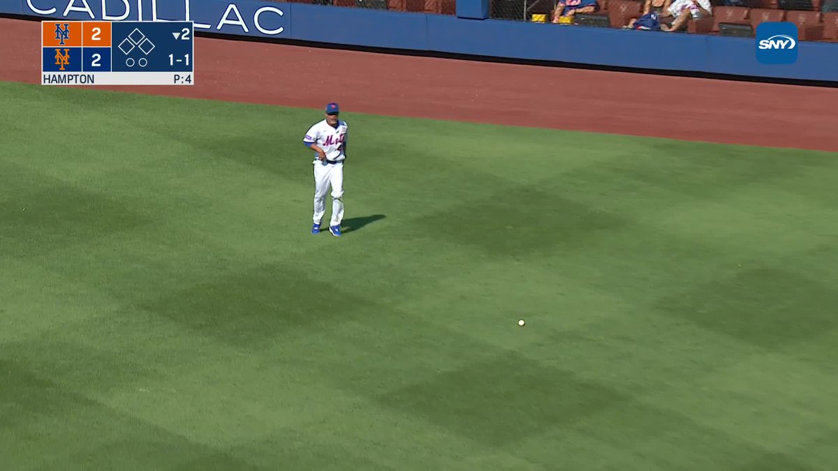 A strange looking man has appeared in the Mets dugout suspiciously after Bobby Valentine was ejected from the Mets Alumni Game…