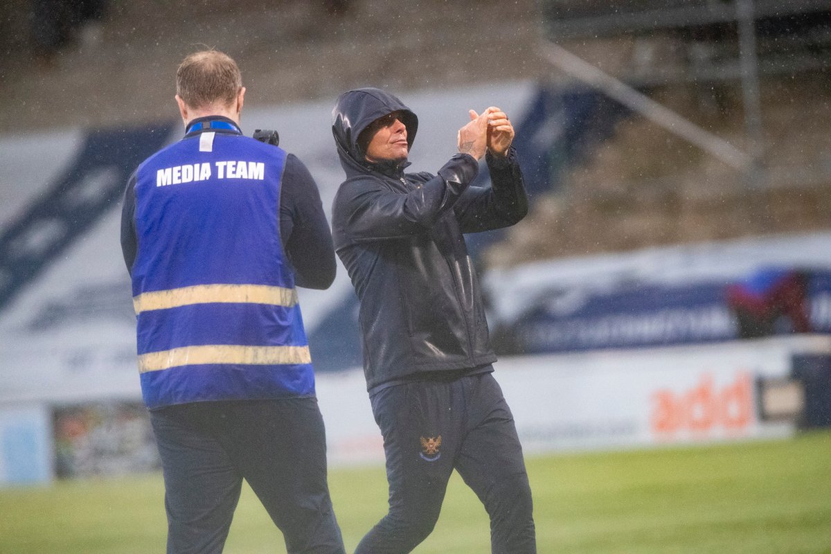 Come rain or shine, you're always by our side 🤝☔ Thank you for your support today, Saints fans 💙 #SJFC