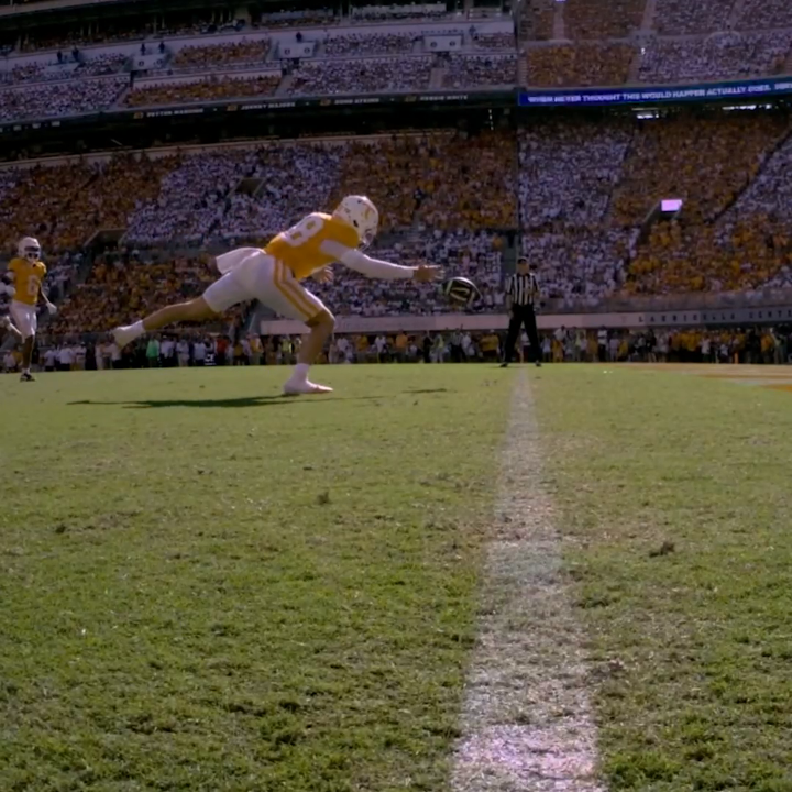 The hustle from the long snapper!