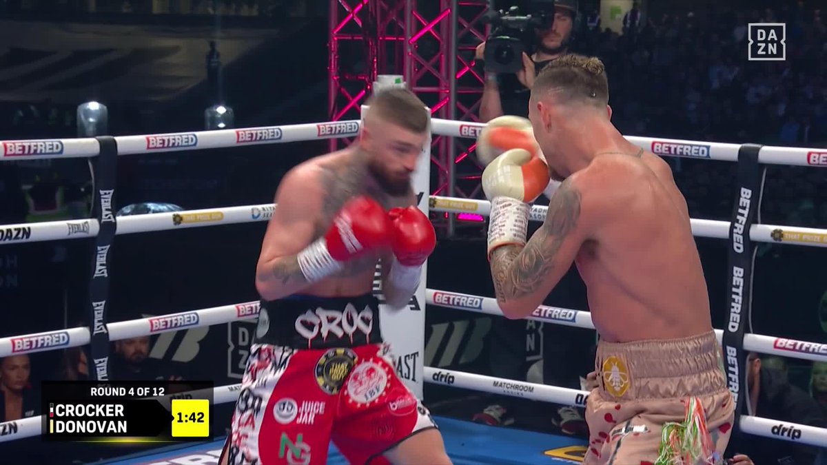 Paddy Donovan catches Lewis Crocker 😮 #CrockerDonovan2 | Live NOW on DAZN