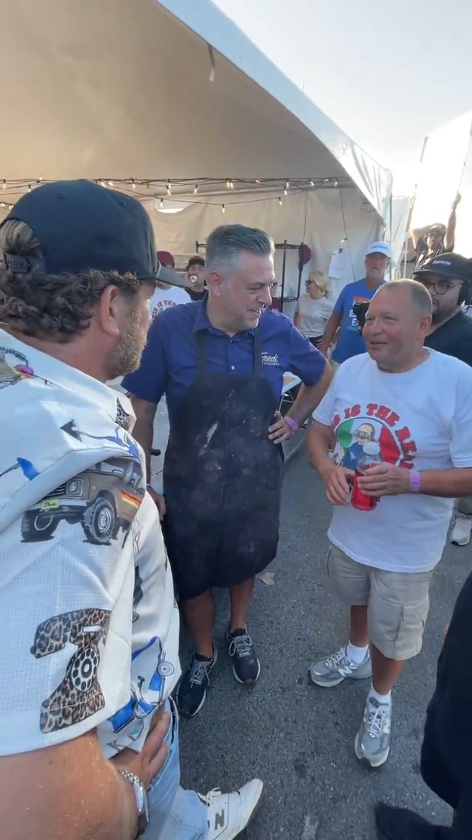 Two of the nicest people in all of pizza, Al Santillo and Fredi the Pizzaman One Bite Pizza Fest