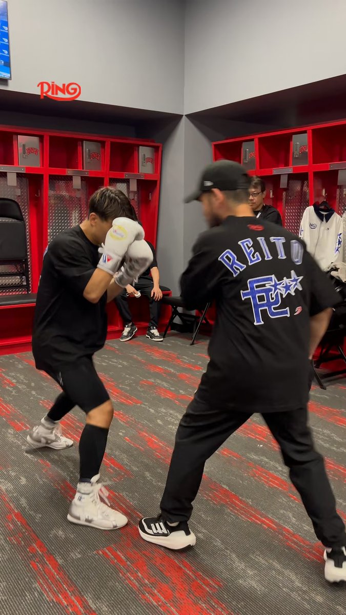 Ring ambassador Reito Tsutsumi is getting ready 🎌 #CaneloCrawford live on Netflix l #RiyadhSeasonCard | موسم الرياض | Riyadh Season 🥊