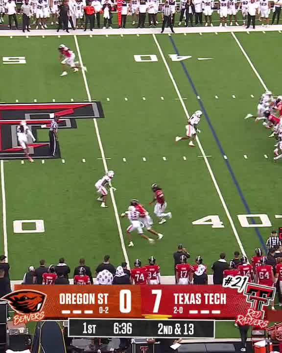 Behren Morton Bomb ™️ Caleb Douglas hauls in the deep ball and Texas Tech Football quickly doubles its lead. #Big12FB | 📺 FOX College Football