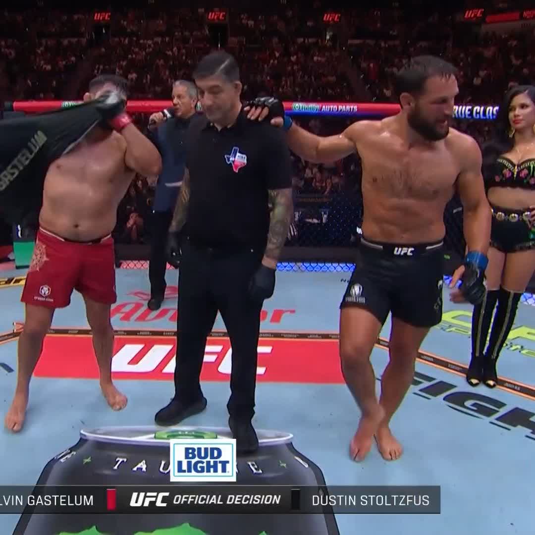 Earning the W! 🫡 #OnAmission4Gold wins by UD tonight! [ #NocheUFC | LIVE NOW on the ESPN app ]
