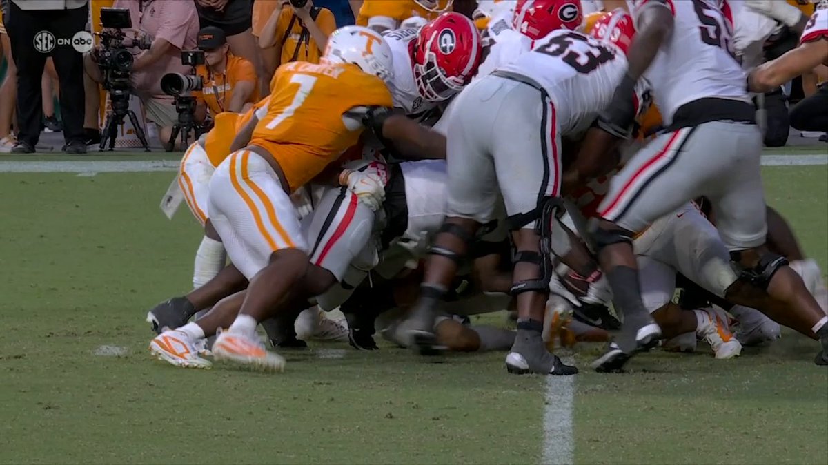 GEORGIA WINS IN AN OT THRILLER AGAINST TENNESSEE 🤯 GAME OF THE YEAR CANDIDATE 🔥