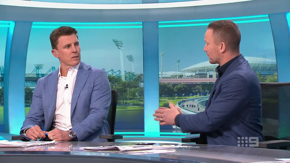 "Is it beyond the point of no return?" "Absolutely it is. He has lost total confidence." Matthew Lloyd on Zach Merrett, with the Essendon skipper wanting out of Bomberland. #9AFLSFS | Watch on Nine & 9Now 🖥️