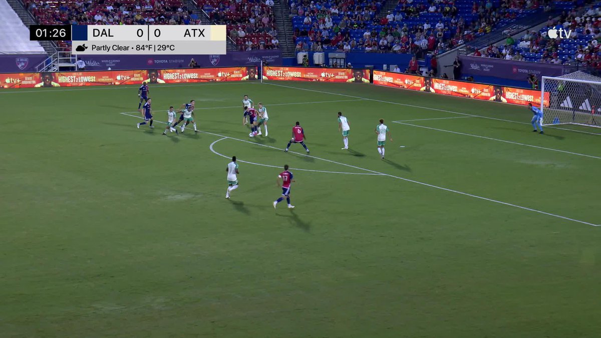 Petar Musa with the finish off the stunning 🤌 backheel pass from Logan Farrington to put FC Dallas ahead 👊 📺 #MLSSeasonPass: