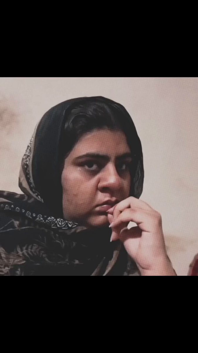 بیٹیوں نے باپ کی موت کا وی لاگ بنا ڈالا!!سوشل میڈیا کی ہوس،ڈالرز کی لالچ،،، انسانیت بیچ ڈالی!بے حسی کی انتہا۔۔۔ دیکھ کر دل دہل گیا!