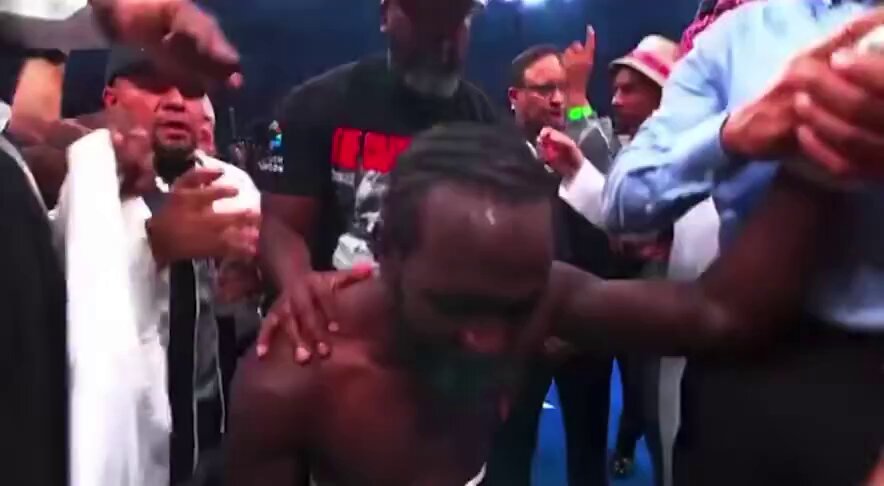 Crawford has become the first man to be undisputed champion in three different weight classes #CaneloVsCrawford