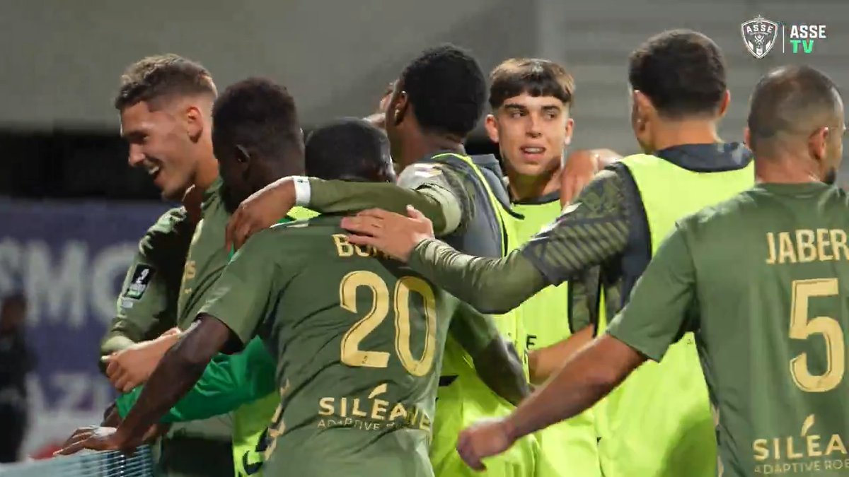 👏 Florian Tardieu à la récupération, Irvin Cardona au service, Lucas Stassin à la conclusion. Une action bien amenée a offert au buteur belge des Verts sa première réalisation de la saison ! 💚