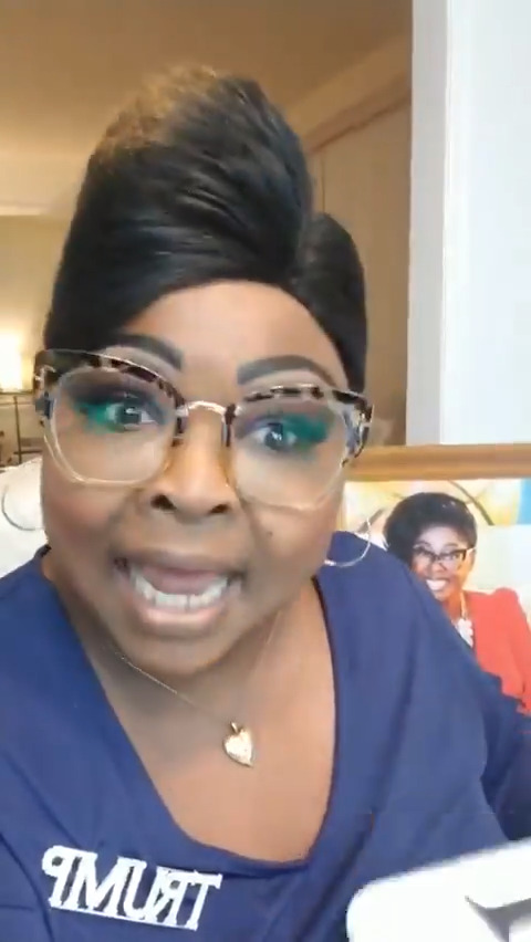 Silk is keeping it real. It's too hot for all that! #DiamondandSilk