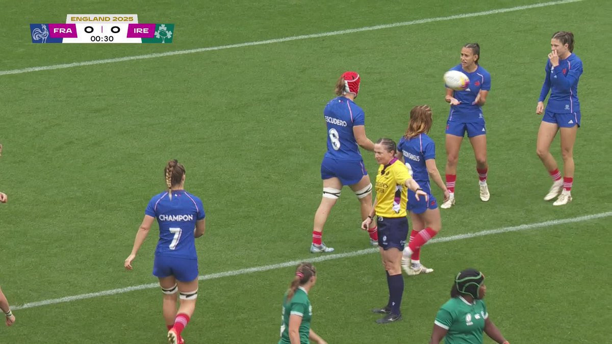Look at Irish 4 😂😂 Officiating has been a joke during this #RWC2025 #FRAvIRE