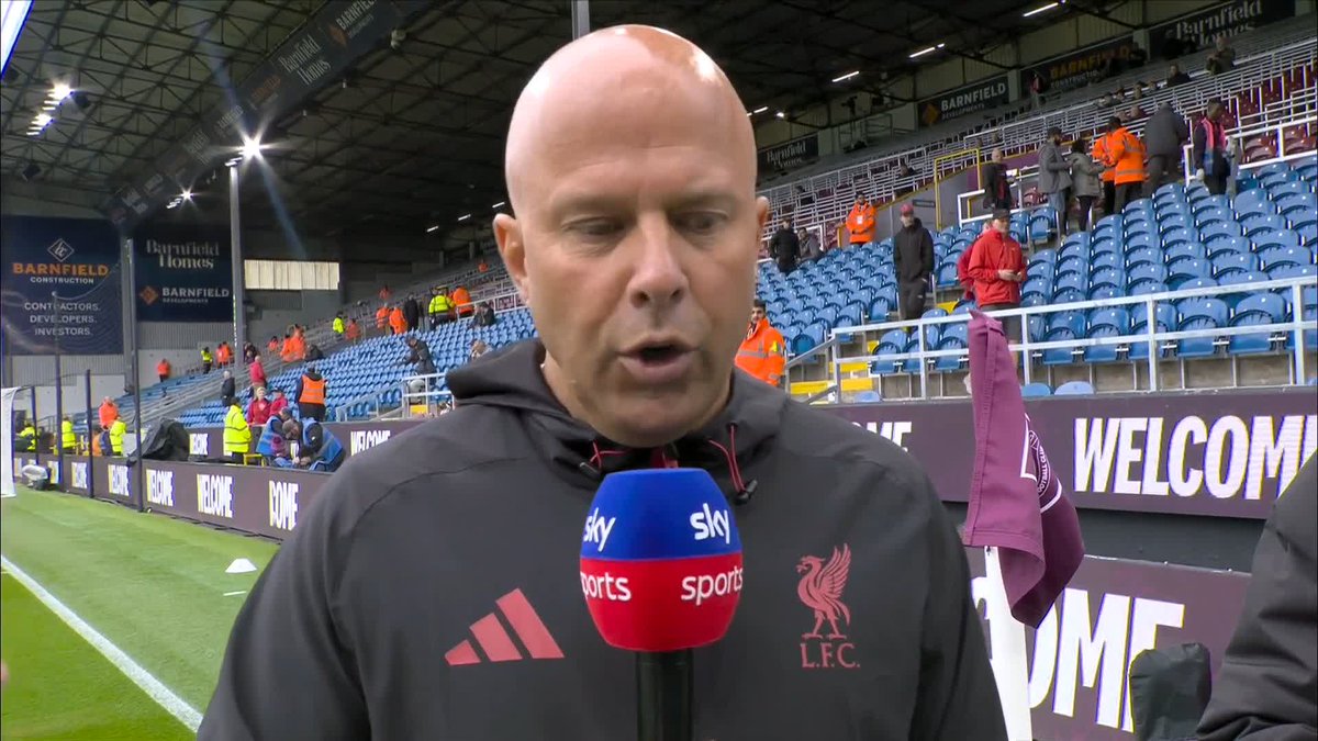 "This is the best lead-up for him to be available against Atletico Madrid" 👀 Arne Slot on Alexander Isak not being in the Liverpool squad to face Burnley 👇