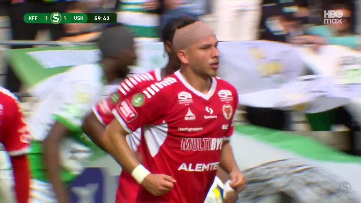 Det är kvitterat i toppmötet mellan Kalmar FF och Västerås SK! Tomas Kalinauskas sätter dit 1-1 för hemmalaget. 🔴 📲 Se KFF - VSK på HBO Max