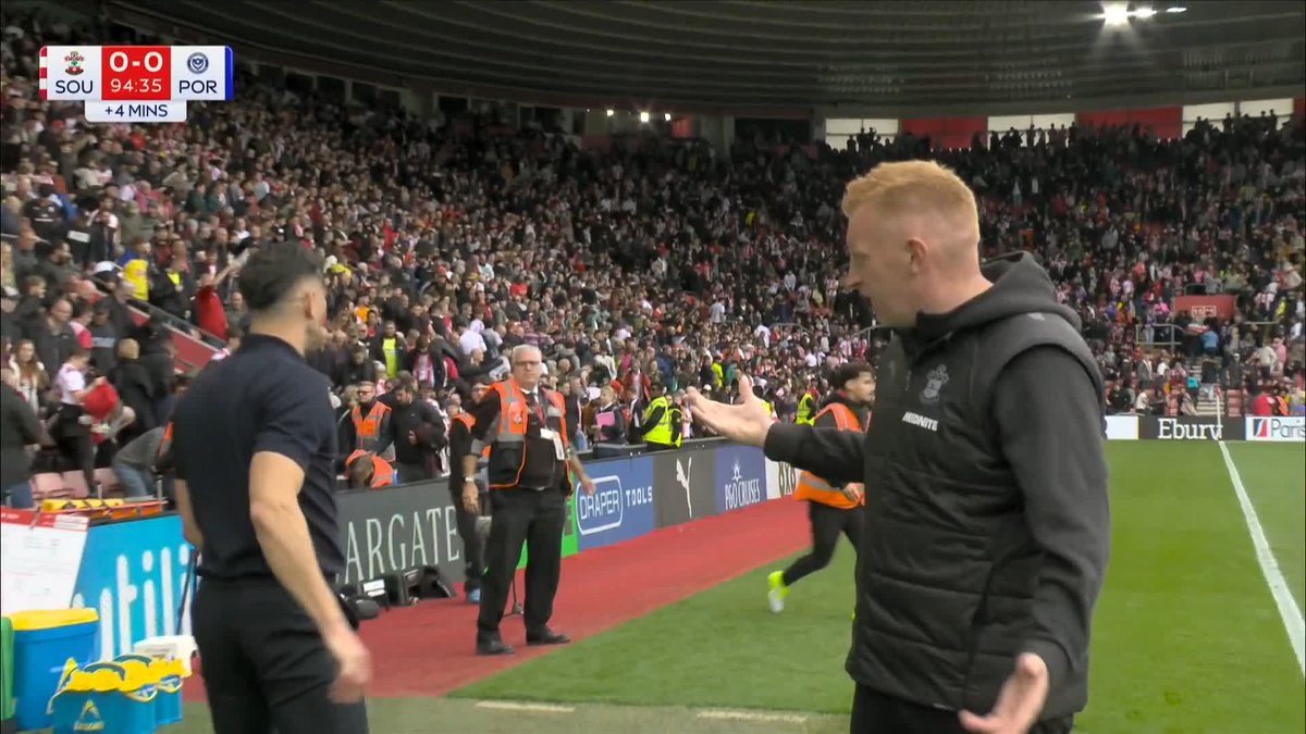 The first south coast derby in the league in 13 years ends goalless at St Mary's 🤝