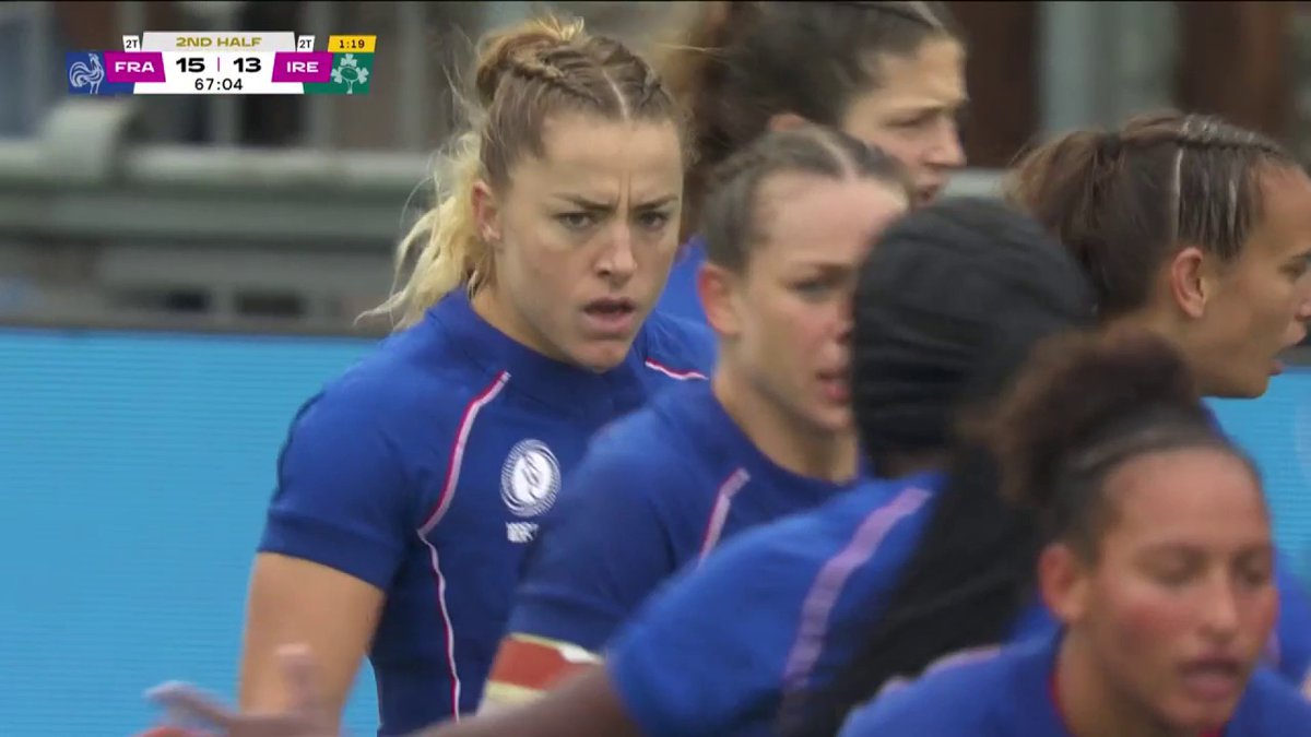 "France in dreamland" 🇫🇷 After being behind at half time... they've turned it around and now lead Ireland!