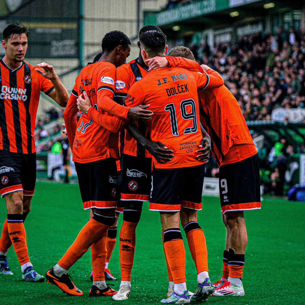 Unplayable 😮💨 Vision, selflessness and composure from our mercurial front three as Zac Sapsford puts the finishing touch on a jaw-dropping team move from #DUFC 🫂🧡