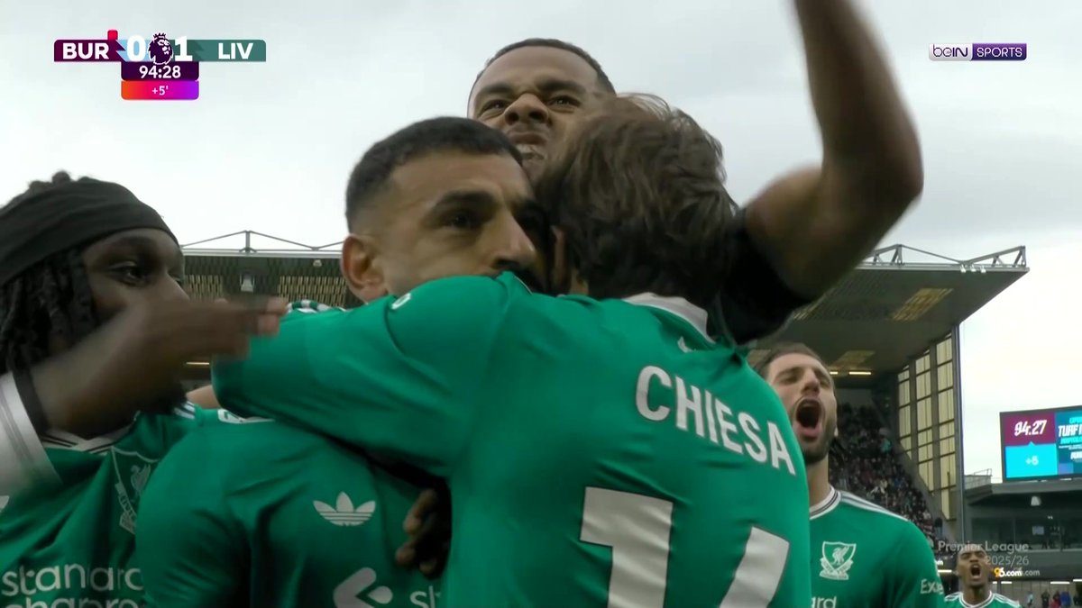 محمد صلاح يحسمها في الوقت القاتل ⚡️🔥 بركلة جزاء في الدقيقة 90+5 تمنح ليفربول الانتصار بهدف وحيد أمام بيرنلي 👑 #الدوري_الإنجليزي_الممتاز #بيًرنلي_ليفربول