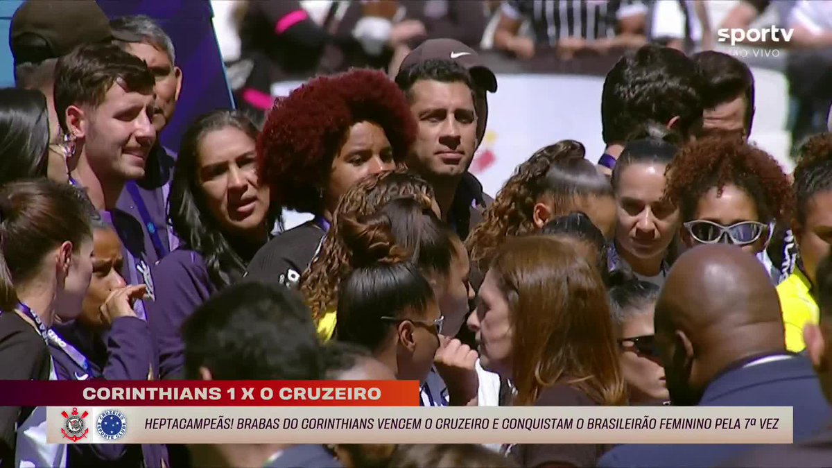 HEPTAAAAAAAAAAAAAA! Com mais de 40 mil torcedores na Neo Química Arena, as Brabas mantêm a hegemonia e conquistam o sétimo título do Brasileirão Feminino!