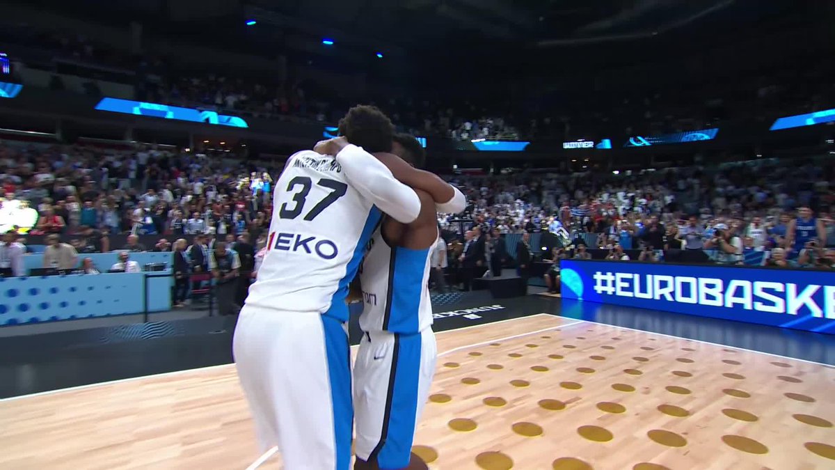 GREECE SURVIVE #EUROBASKET INSANITY AND RETURN TO THE PODIUM!