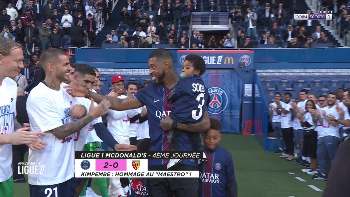 [LIVE 🎥] 🇫🇷 #Ligue1 🥹 Le magnifique hommage du PSG et du Parc des Princes à Presko ! ❤️💙 #beINLigue1 #PSGRCL