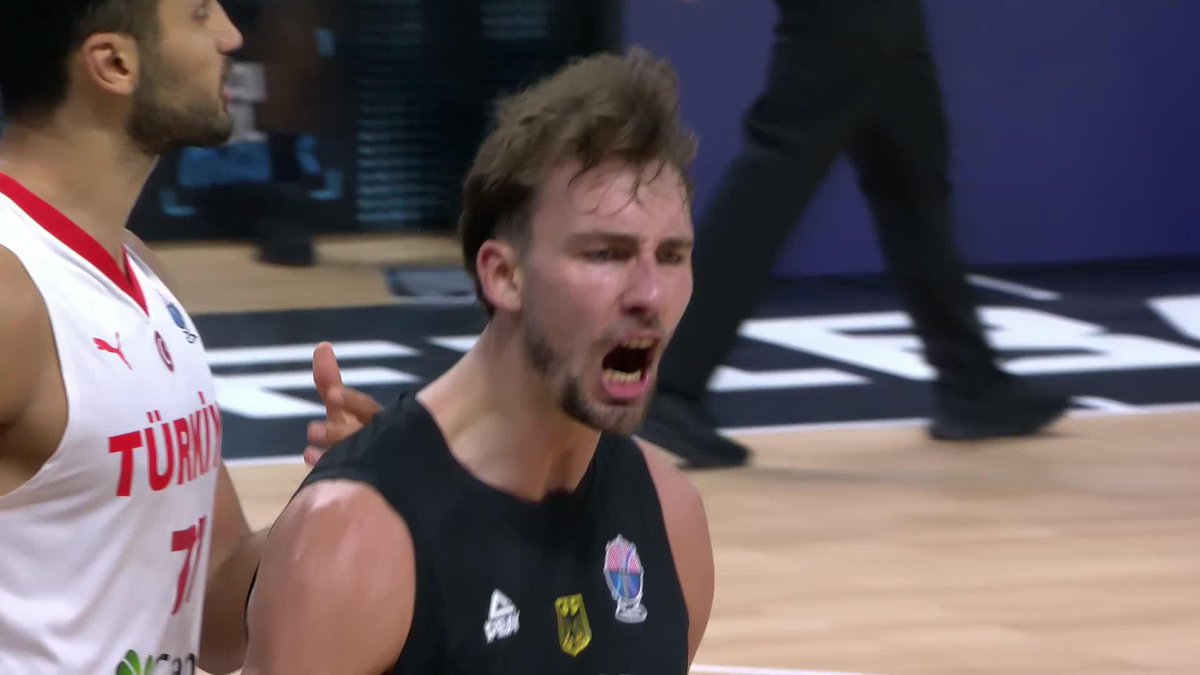 Franz. Wagner. Too good. #EuroBasket | #MakeYourMark