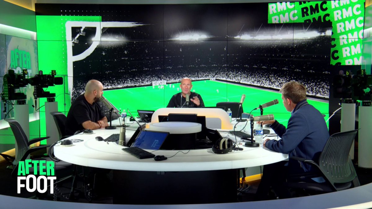 🤔 𝚆𝚊𝚕𝚒𝚍 𝙰𝚌𝚑𝚎𝚛𝚌𝚑𝚘𝚞𝚛 : "Le PSG va aller au Vélodrome et à Pierre Mauroy avec une équipe décimée. Il va falloir être exigeant avec l'OM et Lille. Pour la crédibilité de la Ligue 1, ça serait honteux que le PSG gagne à cloche-pied ces deux matchs."