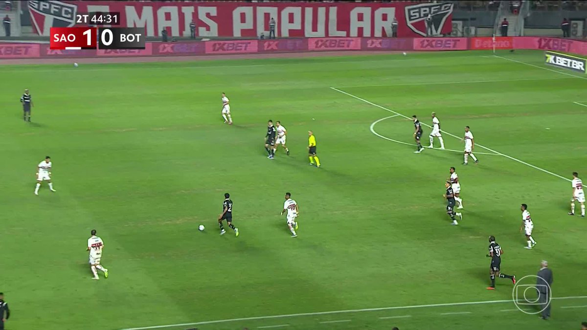 Rigoni quase marcou gol em sua reestreia com a camisa do São Paulo. 🎥 TV Globo 📺 | ge