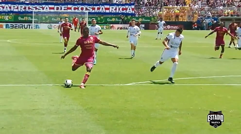 En una realidad alterada Marcos Escoe terminó en Saprissa