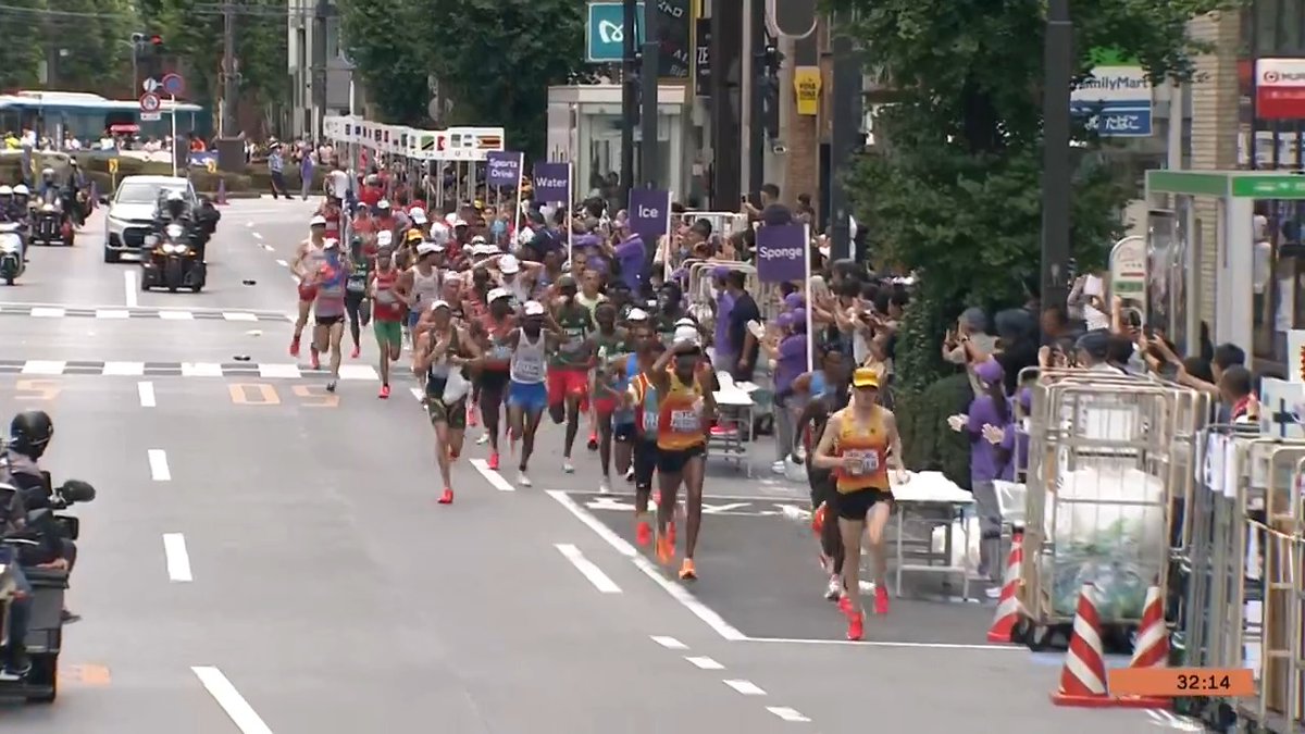 【#東京世界陸上】 ✅男子マラソン 📍10km地点 先頭集団を走る🏃♀️💨 🇯🇵#吉田祐也 📺TBS系 生中継