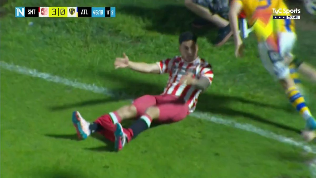 "LAS BOLAINAS AL AIRE" 😂 El divertido momento en San Martín de Tucumán - Atlanta. #NacionalEnTyCSports.