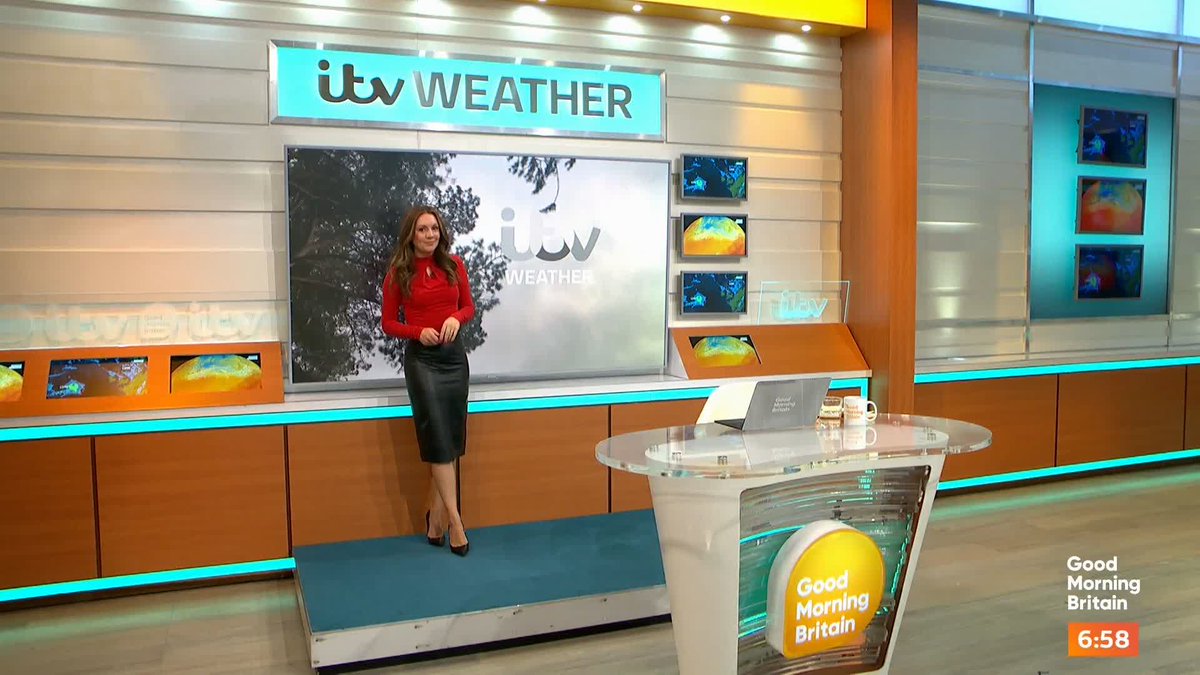 There will be showers and longer spells of rain. Laura Tobin. has the forecast and the outlook for the week ahead.