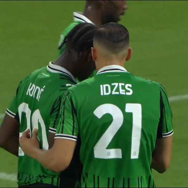 Selebrasi hepi Jay Idzes saat gol kemenangan tercipta ๐คฉ๐ฎ๐ฉ #SassuoloLazio #SerieA