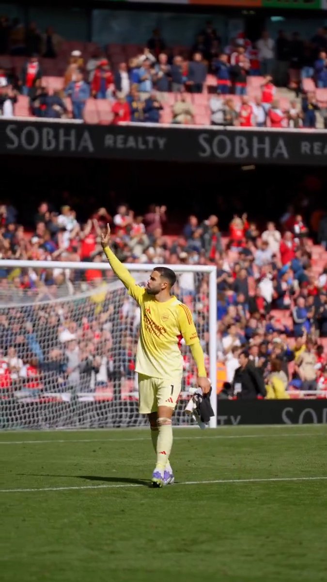 100 Arsenal appearances. 42 clean sheets. David Raya 🧤⭐️