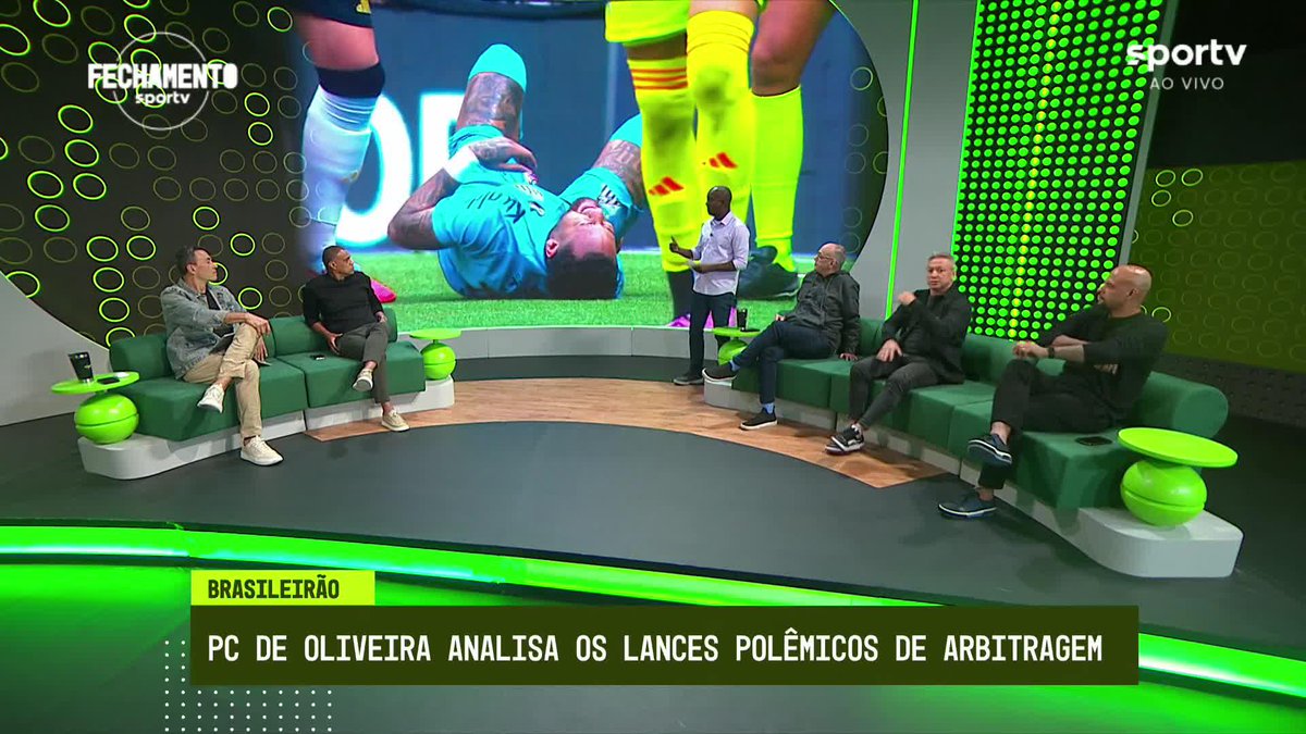 PC de Oliveira diz que Santos teve pênalti não marcado contra o Atlético-MG: “Neymar já tinha chutado a bola, mas a arbitragem deveria ter marcado o pênalti e dado cartão amarelo para Scarpa. O lance foi muito claro. Muito pênalti.” 🎥 sportv | ge