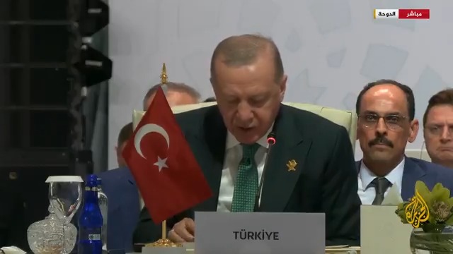 الرئيس التركي: آمل أن تترجم قراراتنا اليوم إلى إعلان مكتوب موجه إلى العالم أجمع، ويجب ممارسة ضغوط اقتصادية على إسرائيل وقد أثبتت التجارب السابقة نجاح هذه الضغوط، ويجب السعي إلى تقديم المسؤولين الإسرائيليين إلى العدالة وفقا لآليات القانون الدولي #قمة_الدوحة #الأخبار